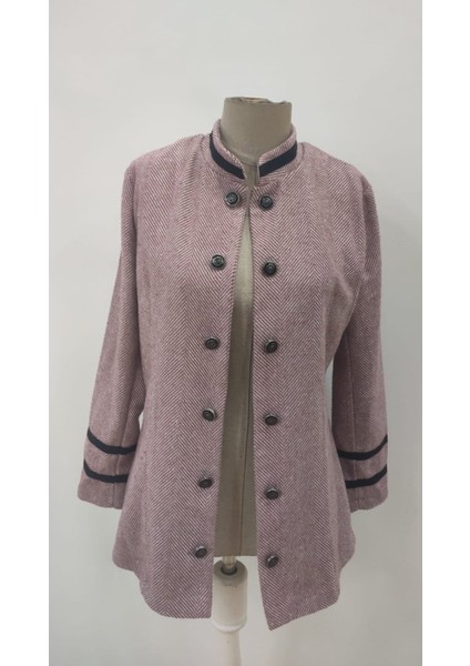 Kadın Uzun Kollu Hakim Yaka Düğme Detaylı Mini Dokuma Ceket indirimleri