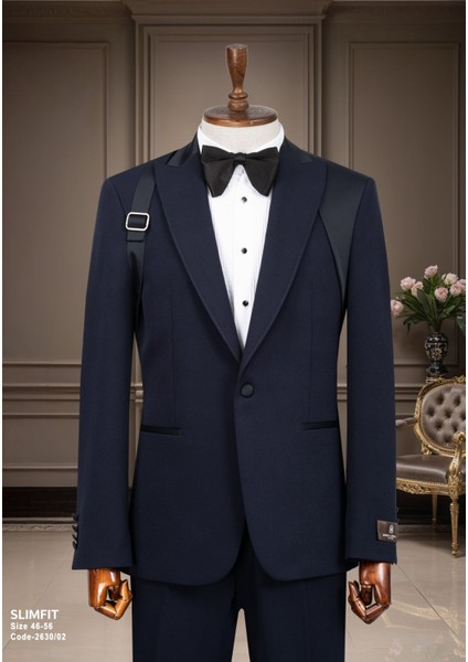 Koldan Kemerli Tasarım, Kırlangıç Yaka, Güç ve Stilin Dengesi, Erkek Takım Elbise, Lacivert