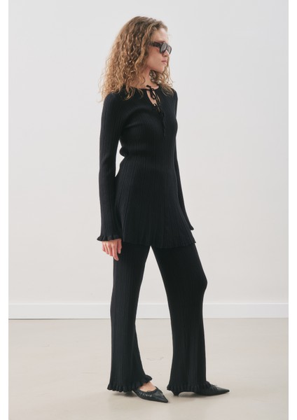 Volanlı Lastik Örgü Tunik Siyah fiyatları