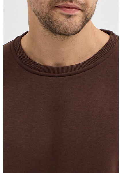Kahverengi Bisiklet Yaka Erkek Oversize Sweatshirt Pamuklu Basic 3 Iplik Şardonlu fırsatları