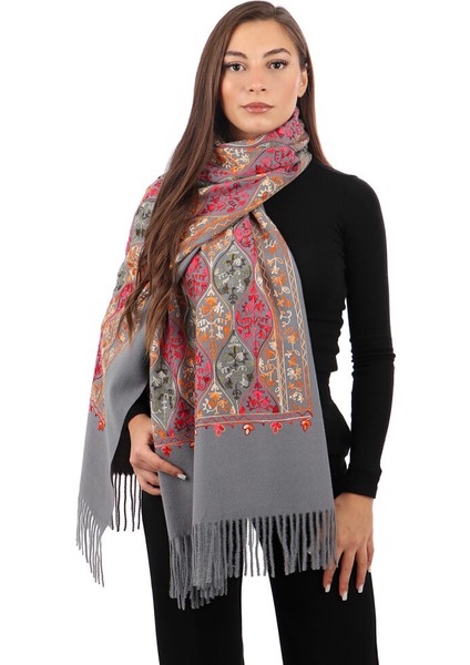 Gri Nakışlı Kışlık Şal