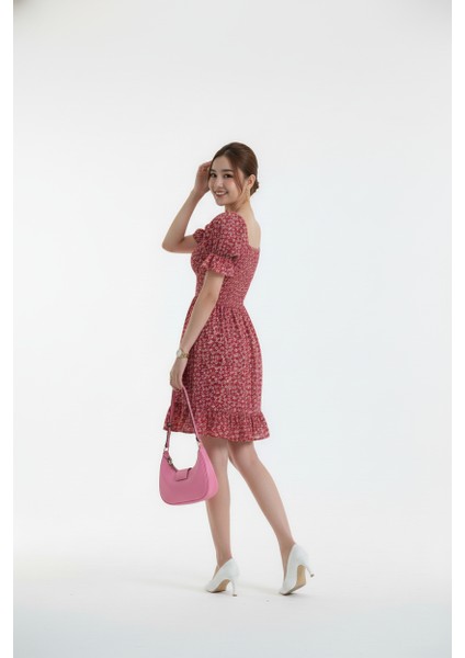 Çiçek Desenli Gipeli Elbise fırsatları