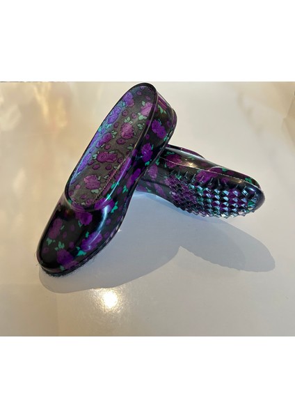 Karışık Desenli Çiçekli Kadın Lastik Bağ Bahçe ve Iş Ayakkabısı modelleri