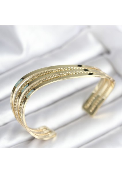Eğik Şerit Model Gold Renk Pirinç Kadın Bileklik - TJ-BB8019