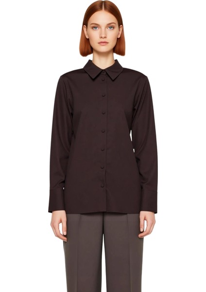 Kadınların Günlük Stiline Zarafet Katan Süet Görünümlü Regular Fit Uzun Kollu Gömlek Modeli