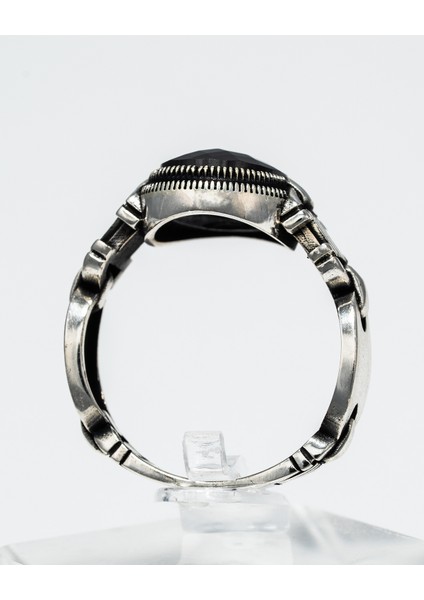 Siyah Oniks Taşlı 925 Ayar Gümüş Erkek Yüzük – Endüstriyel ve Karizmatik Tasarım