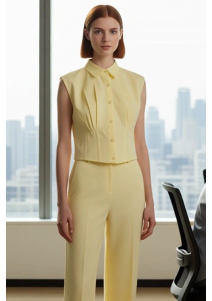 Kadın Crop Kesim Kolsuz Gömlek Modern ve Yaz Konforunu Birleştiriyor Fonksiyonel Dayanıklı modelleri