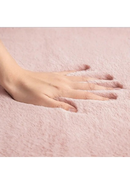 Yumuşak Dokulu Yıkanabilir Kaymaz Taban Pembe Peluş Halı Antre Koridor Yolluk Mutfak Oturma Odası fiyatları
