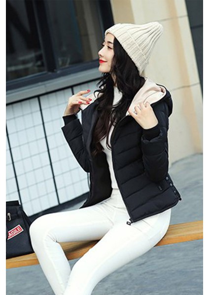 Kışlık Kapüşonlu Kısa Kadın Şişme Mont