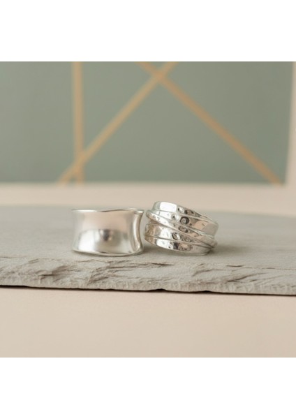 Şık ve Ayarlanabilir 2'li Gümüş Kaplama Yüzük Takımı - Minimalist Tasarım( s beden) fırsatları