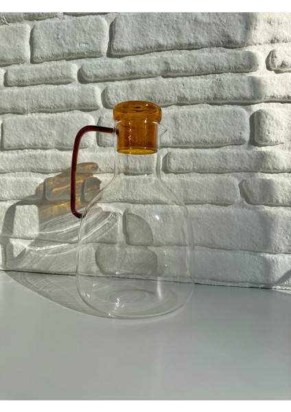 Renkli Kapak ve Kulplu Borosilikat Cam Sürahi 1.9 L