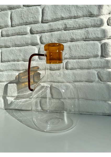 Renkli Kapak ve Kulplu Borosilikat Cam Sürahi 1.9 L modelleri