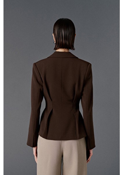 Vücuda Oturan Blazer Ceket fırsatları