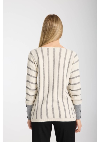 Kadın Beyaz Simli V Yaka Kazak modelleri