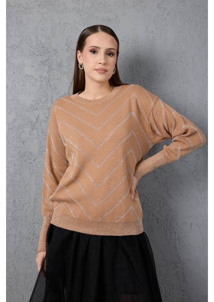 Kadın Bej Geniş Manşetli Bisiklet Yaka Sim Desenli Triko Bluz fiyatları