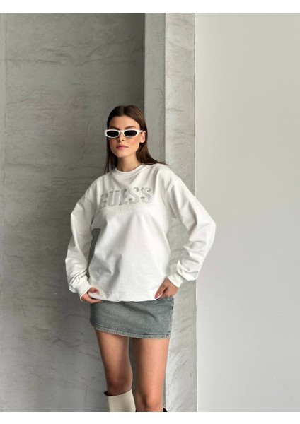 Üçgen Yazı Taşlı Uzun Kol Sweatshirt fırsatları