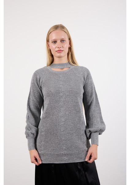 Kadın Gri Reglan Balon Kollu Choker Yaka Simli Triko Kazak