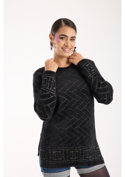 Kadın Siyah Simli Sakal Iplik Yan Yırtmaçlı Bisiklet Yaka Triko Kazak