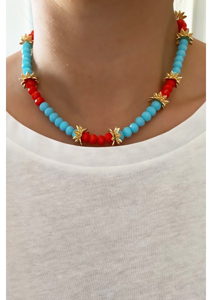 Kontras Renk Gold Çiçek Detay Kolye fiyatları