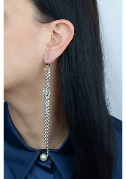 Burgu Zincir Sallantı Küpe