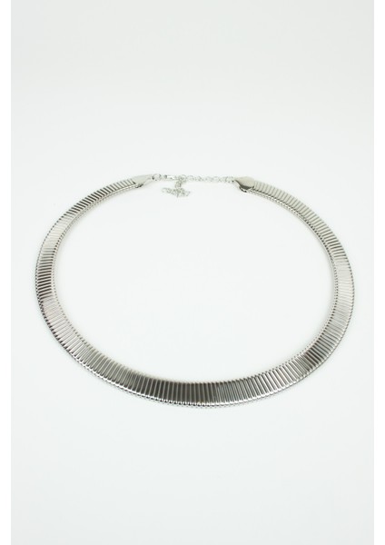 Gümüş Renk Kadın Kolye modelleri