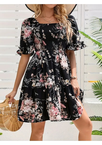 Kadın Kısa Kollu Kare Yakalı Beli Lastikli Kısa Süprem Elbise modelleri