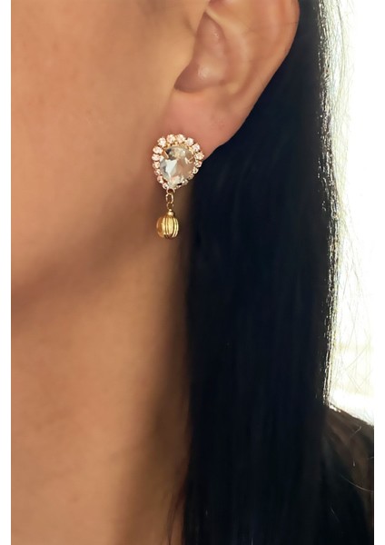 Elmas Görünümlü Şık Abiye Küpe