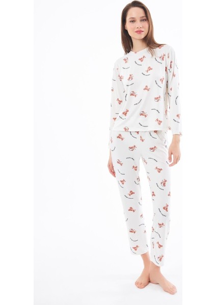 Premium Kadın Pijama Takımı Ayıcık Desenli Yumuşak Dokulu Bisiklet Yaka Uzun Kollu