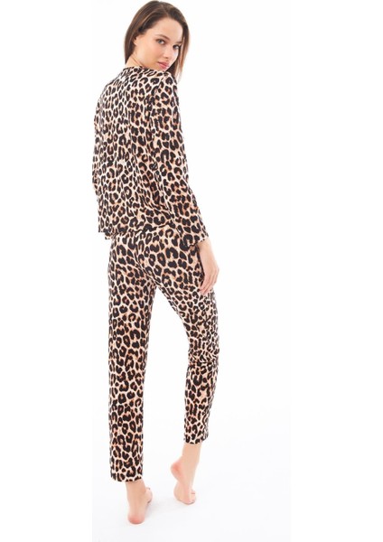 Premium Kadın Pijama Takımı Leopar Desenli Yumuşak Dokulu Bisiklet Yaka Uzun Kollu fiyatları