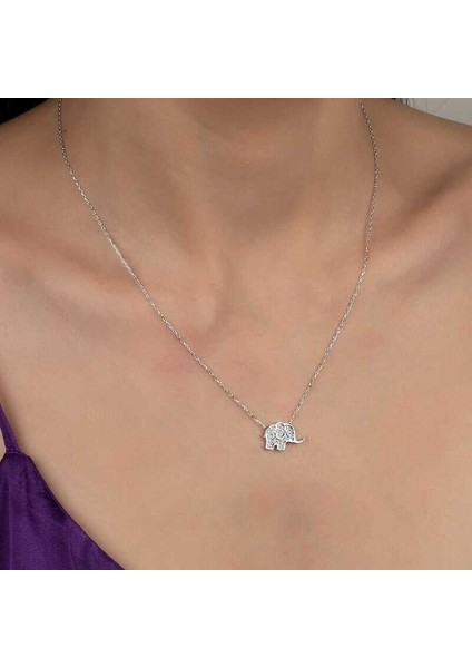 Ucarticaret Swarovski Taşlı Gümüş Fil Bayan Kolye
