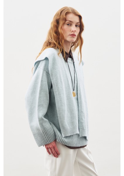 Kare Yaka Bağlamalı Triko Atkı Mavi