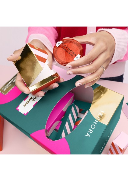 Advent Takvimi - Makyaj, Cilt Bakımı, Banyo Ürünleri ve Aksesuarlarda 24 Sürpriz fırsatları