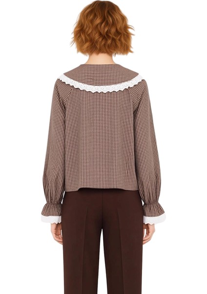 Genç Kadın Dantel Detaylı Bebe Yaka Pötikareli Crop Gömlek Rahat ve Şık Tasarım Fonksiyonel fiyatları