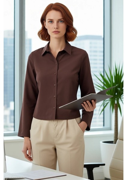 Kadın Şık Modern Kesim Uzun Kol Düz Renk Gömlek Ofis ve Günlük Kombinlere Uygun Fonksiyonel modelleri