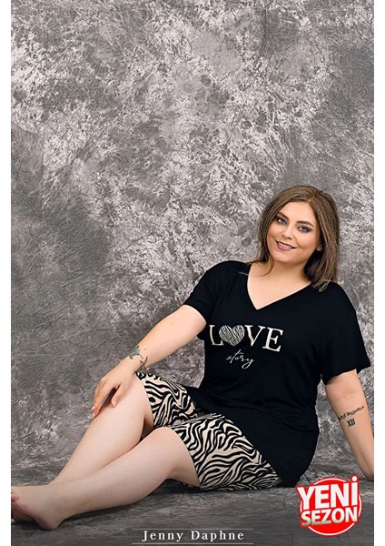 Lady Büyük Beden Zebra Desenli Şortlu Pijama Takımı