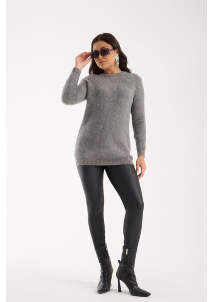 Kadın Gri Simli Sakal Iplik Yan Yırtmaçlı Bisiklet Yaka Triko Kazak