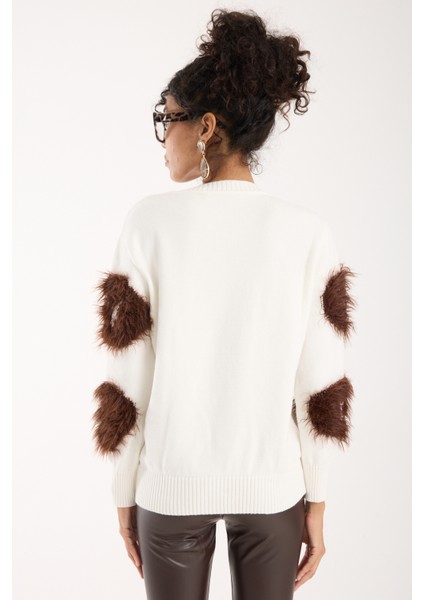 Kadın Beyaz-Kahve Sakal Iplik Bisiklet Yaka Triko Kazak