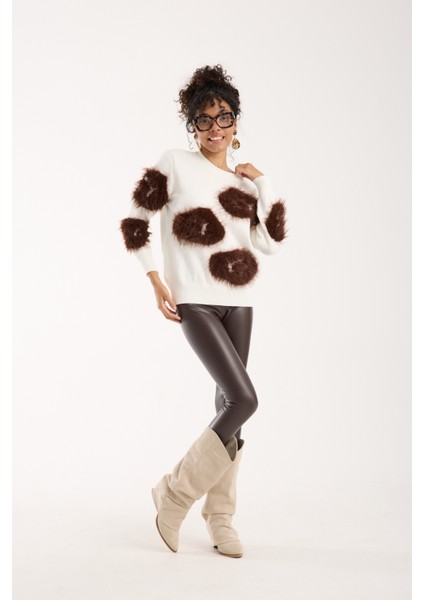 Kadın Beyaz-Kahve Sakal Iplik Bisiklet Yaka Triko Kazak