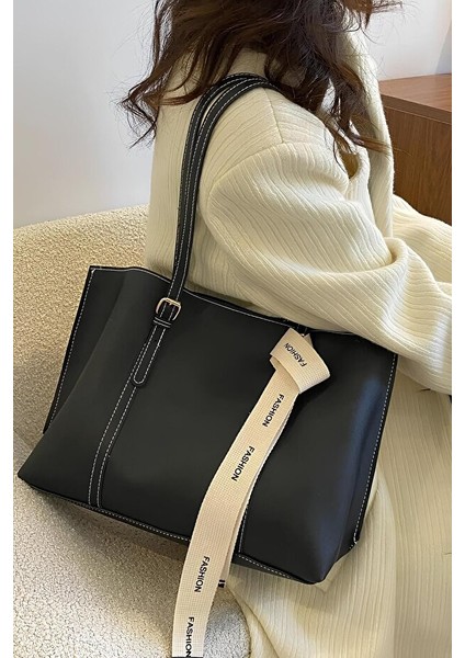 Fularlı Büyük Boy Kadın Omuz Çantası modelleri