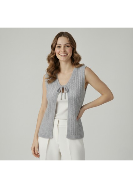 Çeyizlik Bağcıklı Simli Yumoş Yelek fiyatları