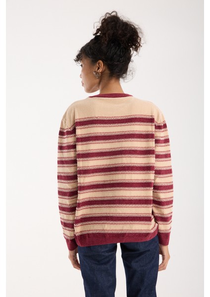 Kadın Krem-Bordo Çizgili Çapraz Kontrast Dikiş Detaylı Şönil Kadife Triko Kazak fiyatları
