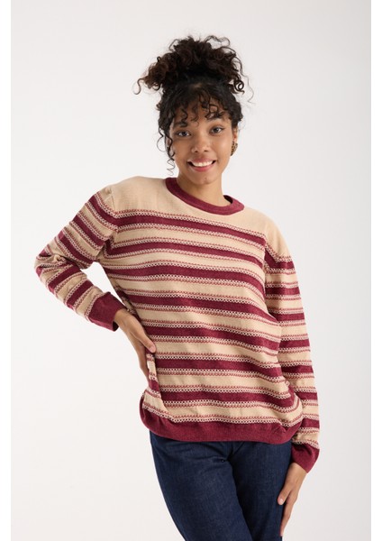 Kadın Krem-Bordo Çizgili Çapraz Kontrast Dikiş Detaylı Şönil Kadife Triko Kazak fırsatları