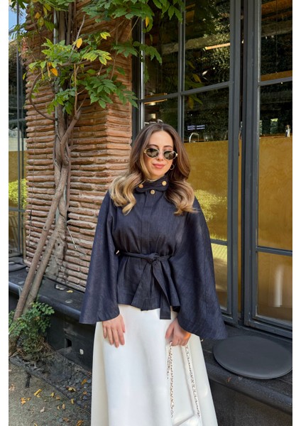 Gold Düğmeli Denim Panço Lacivert fırsatları
