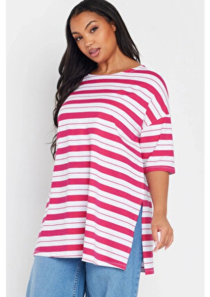 Büyük Beden Bisiklet Yaka Kısa Kollu Yanları Yırtmaçlı Çizgili T-Shirt 303945 fırsatları