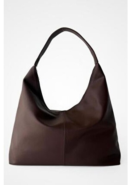 Salaş Görünümlü ve Geniş Hacimli Suni Deri Kadın Shopper Omuz Çantası indirimleri