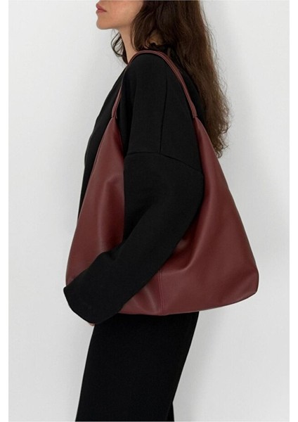 Salaş Görünümlü ve Geniş Hacimli Suni Deri Kadın Shopper Omuz Çantası modelleri