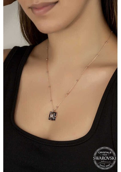 Ucarticaret Swarovski Crystal Taşlı Rose Top Zincir Siyah Elmas Gümüş Kadın Kolye
