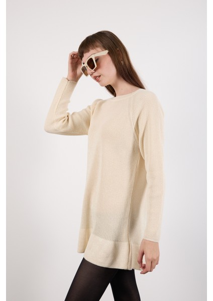 Kadın Ekru Reglan Kollu Fırfırlı Etek Ucu Simli Triko Kazak modelleri