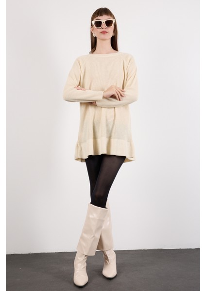 Kadın Ekru Reglan Kollu Fırfırlı Etek Ucu Simli Triko Kazak indirimleri