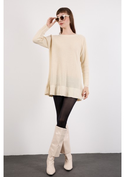 Kadın Ekru Reglan Kollu Fırfırlı Etek Ucu Simli Triko Kazak